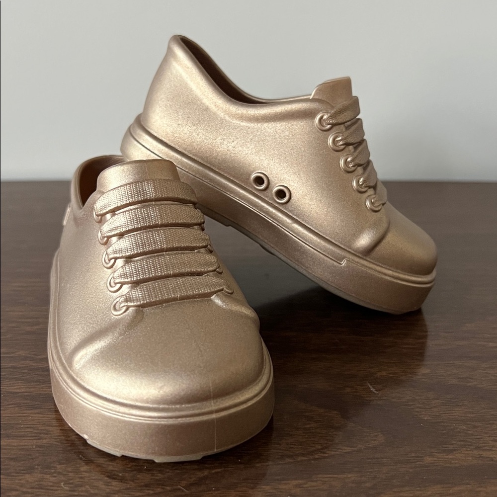 Mini Melissa Metallic Gold/Bronze Sneakers Size 5 Toddler - Picture 6 of 12